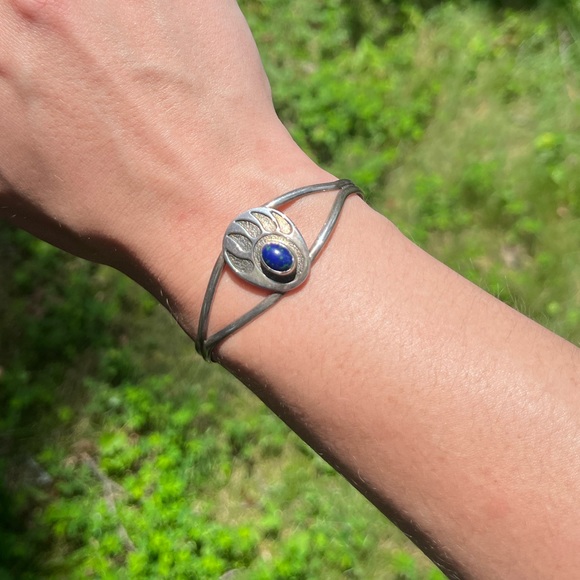 Vintage Sterling Silver Navajo Azurite Bear Paw Cuff Bracelet - Picture 8 of 16